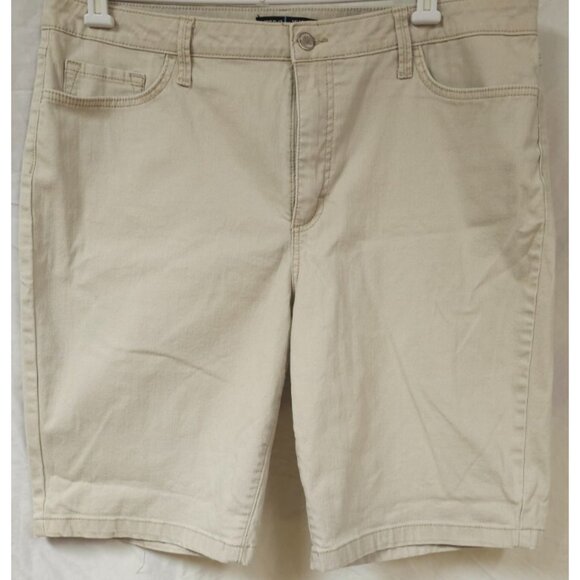 Riders by Lee Women's 18M Beige Khaki Mid-Rise Stretch Bermuda Shorts 38x11 - Picture 1 of 8